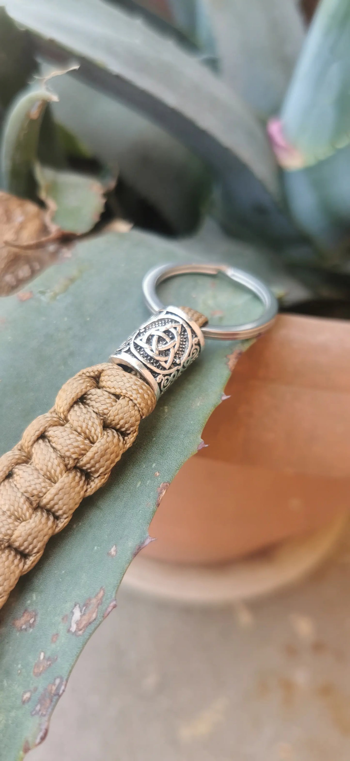 Accessoire nordique Korbak, compagnon des aventuriers modernes